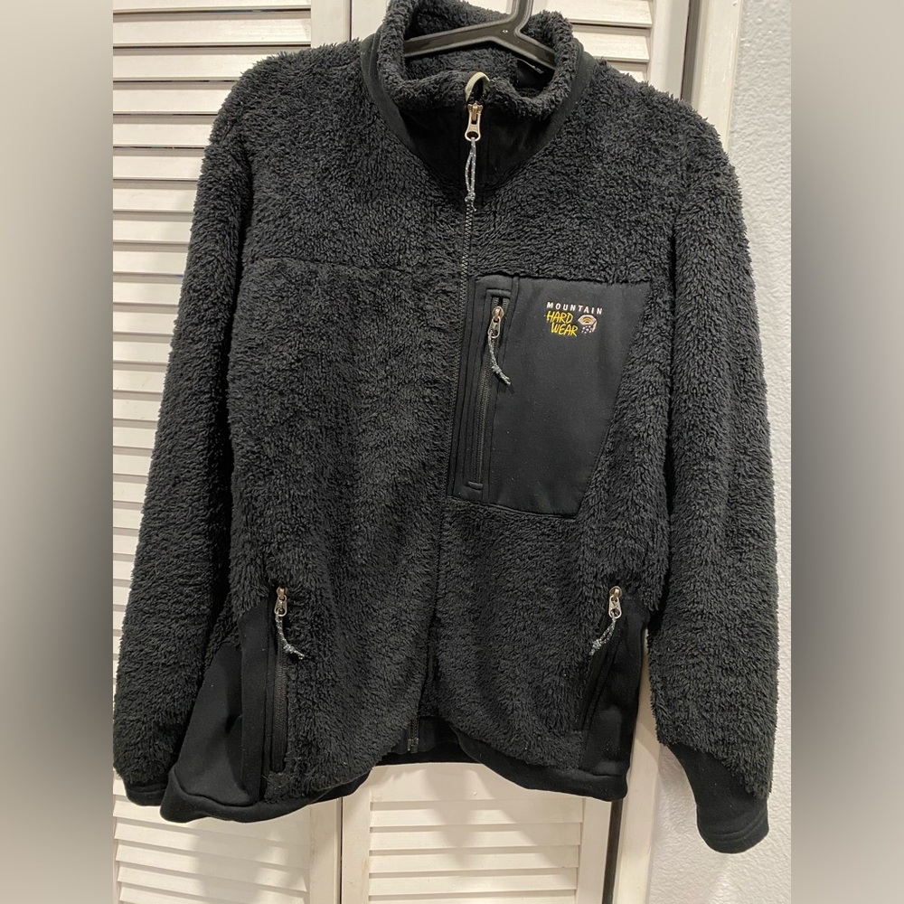 Mountain Hardwear Women’s Jacket in black